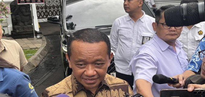 Bahlil Ungkap Arah Prabowo soal Bandara IMIP Tegakkan Aturan Tak Pandang Bulu