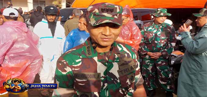 Puluhan Prajurit TNI Diduga Tertimbun Longsor di Cisarua Bandung Barat
